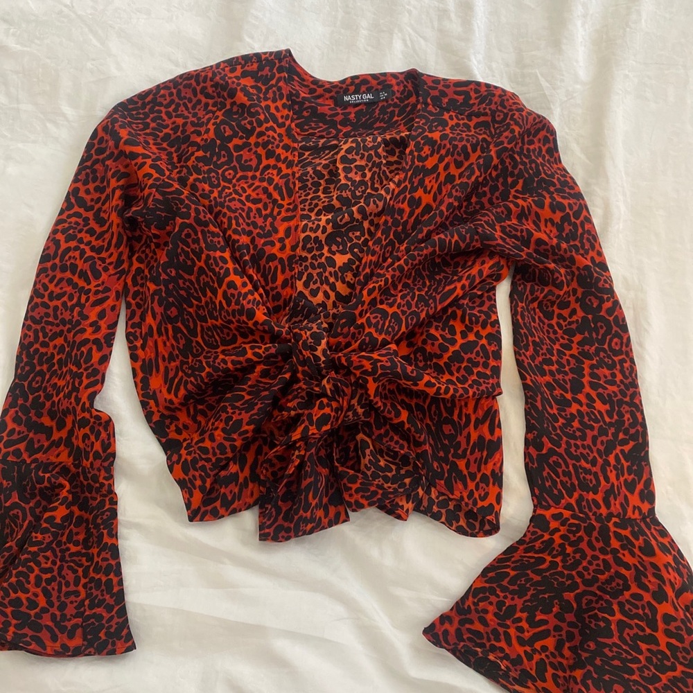 Nasty gal printed tie shirt